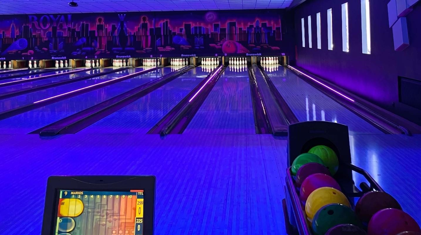 Bowling Peristeri 16x9